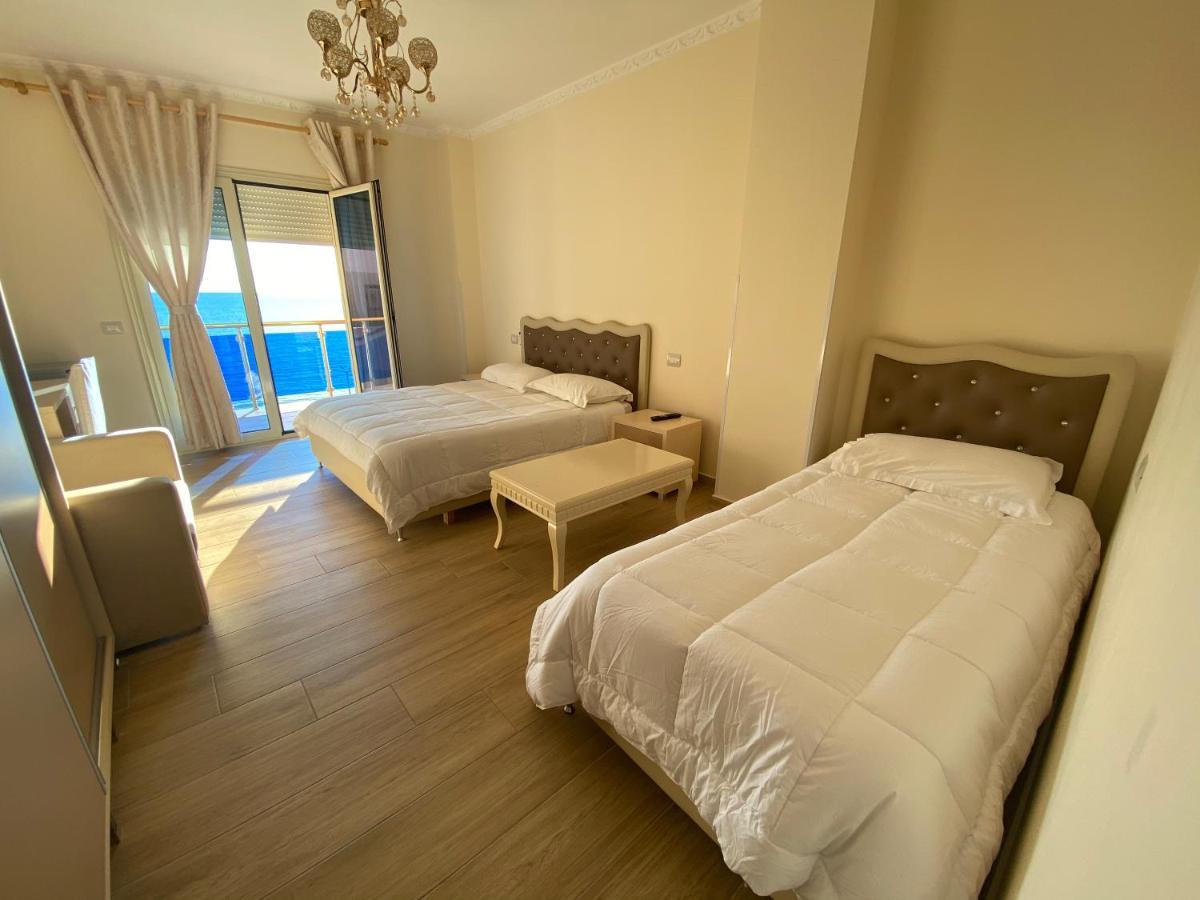 Hotel 3 Vellezerit Durres Exterior photo