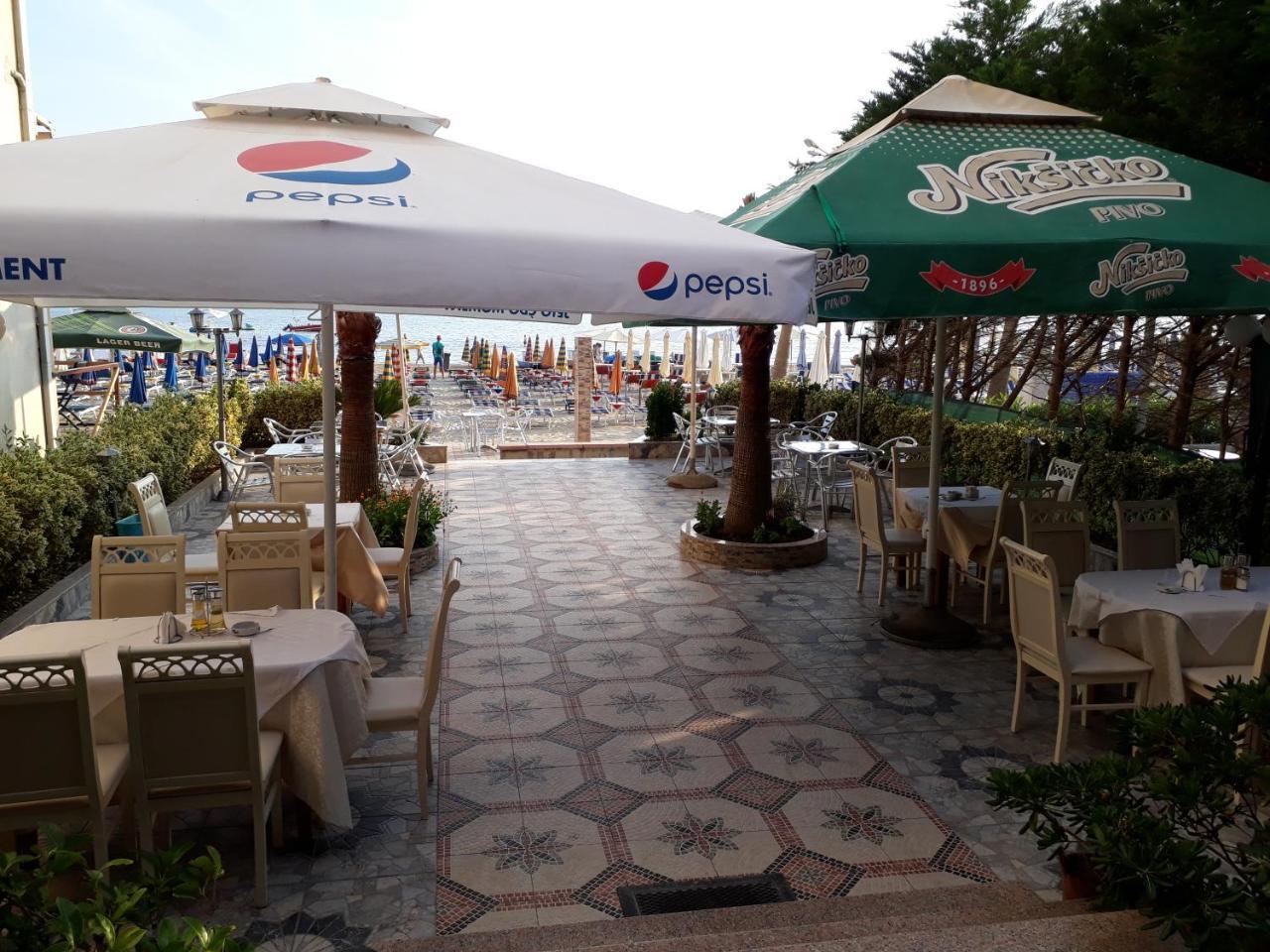 Hotel 3 Vellezerit Durres Exterior photo